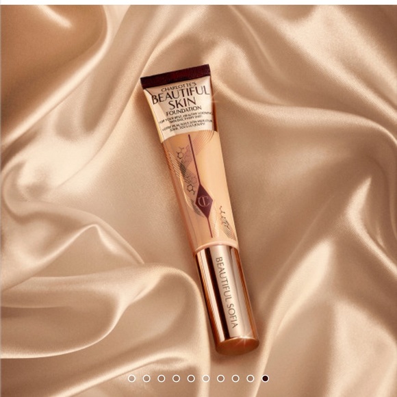 Charlotte Tilbury - CHARLOTTE'S BEAUTIFUL SKIN FOUNDATION - Picture 4 of 4